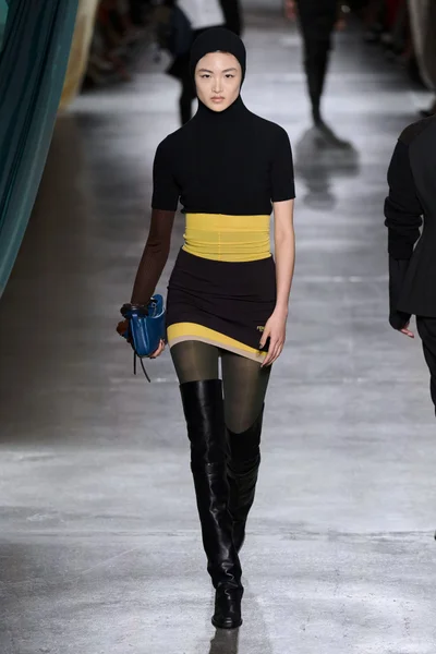 Look 6
